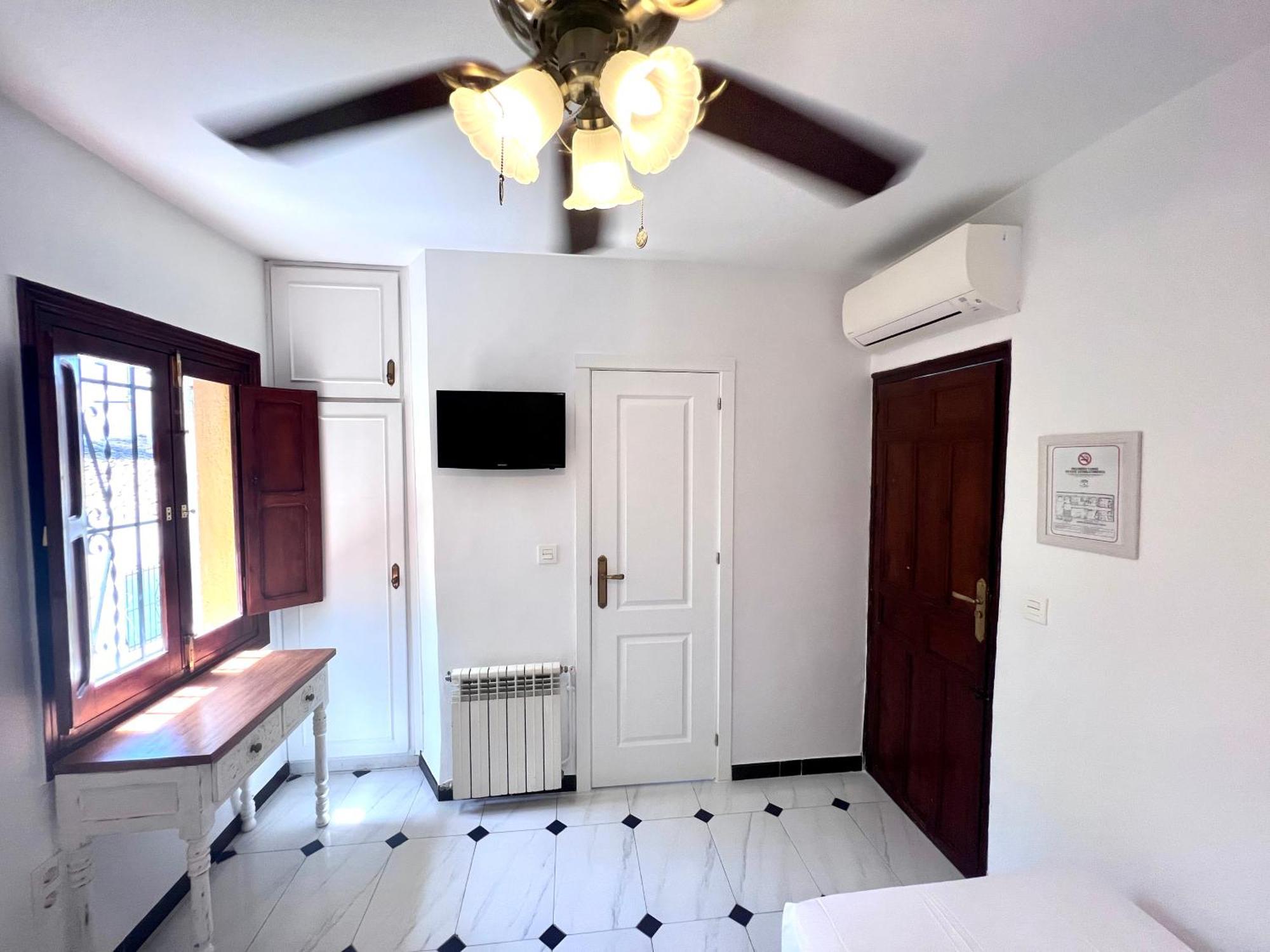 Hotelito Suecia Γρανάδα Εξωτερικό φωτογραφία