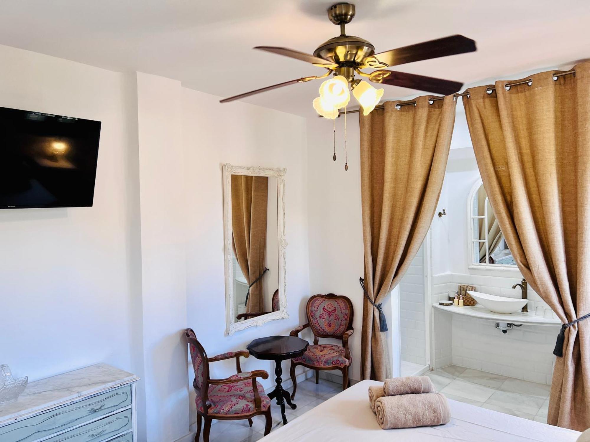 Hotelito Suecia Γρανάδα Εξωτερικό φωτογραφία
